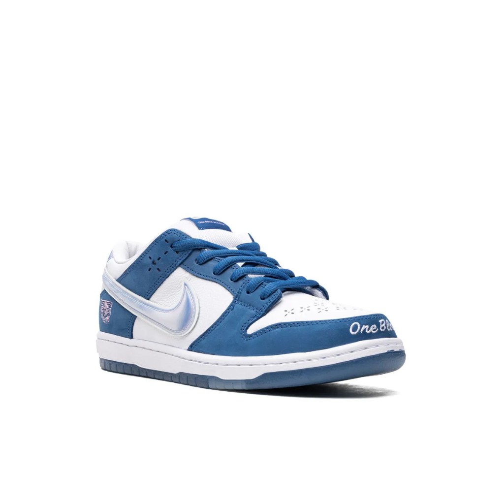 Nike SB Dunk Born x Raised